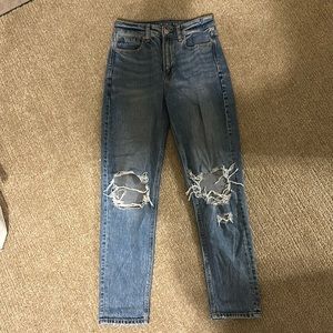 American Eagle Mom jeans size 2 with distress in knees